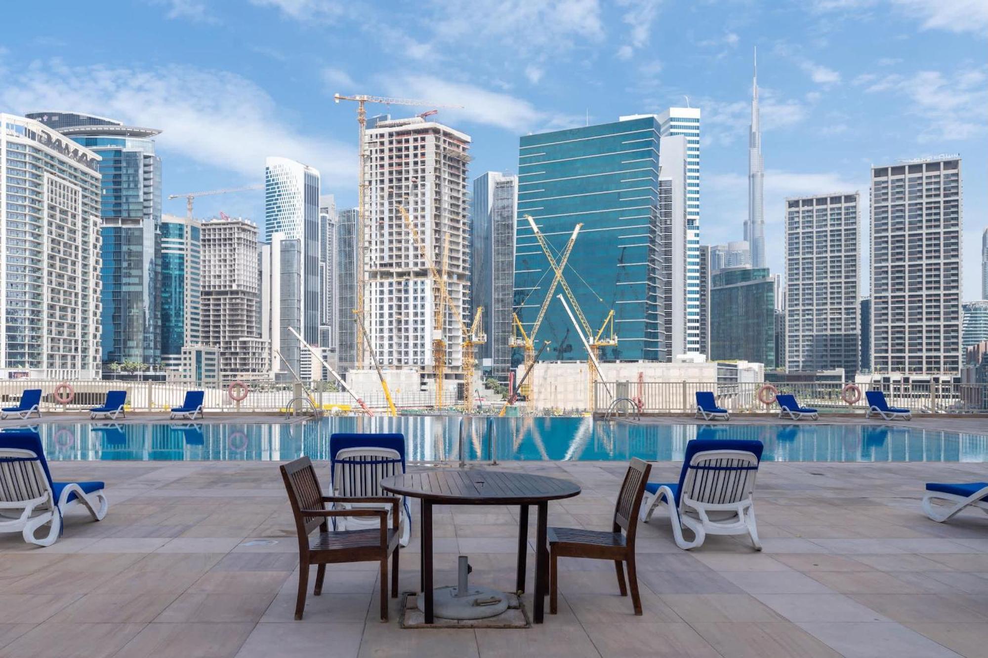 Apartment Bnbnova - 1br - Panoramic Canal & Skyline View